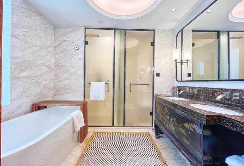 Номер Премиум, Sheraton Shanghai Pudong Riverside