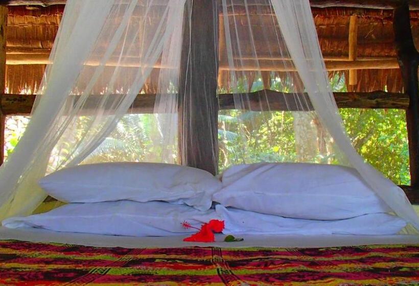 بانگلوی استاندارد, Tranquility Island Eco Dive Resort