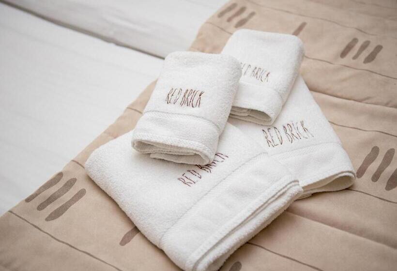 Budget Lejlighed 1 Soveværelse, Red Brick Apartments