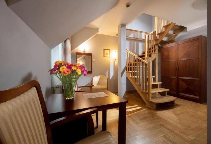 Budget Lejlighed 1 Soveværelse, Red Brick Apartments