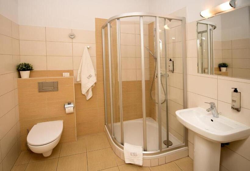 Deluxe Lejlighed 1 Soveværelse, Red Brick Apartments