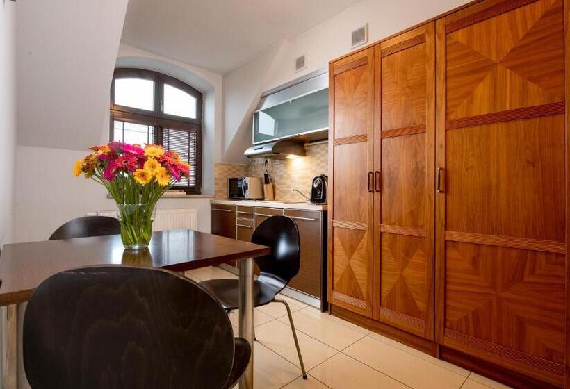 Deluxe Lejlighed 1 Soveværelse, Red Brick Apartments