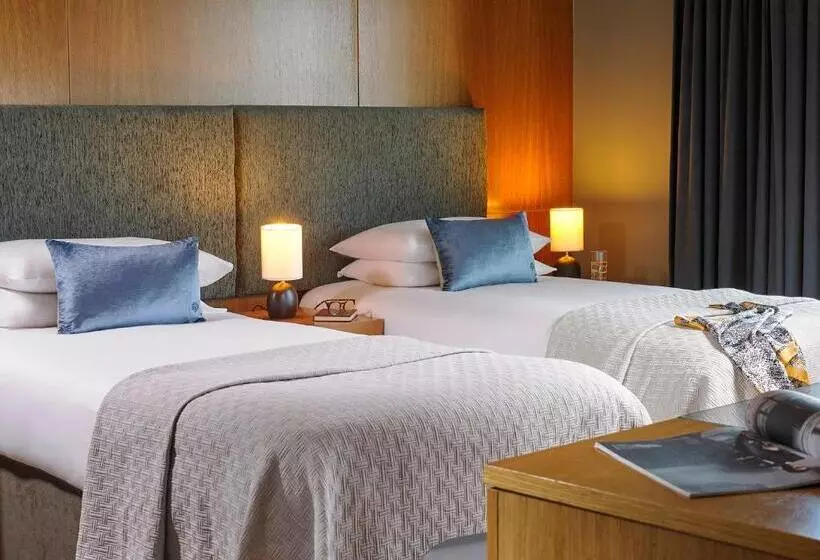 2 Bedroom Apartment, Seafield Hotel & Spa Resort
