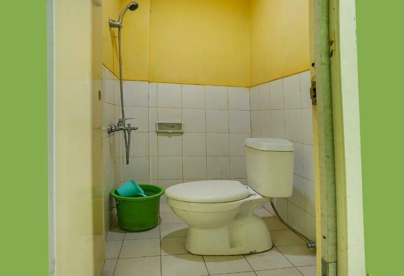 חדר דלוקס, Reddoorz Syariah Near Citimall Prabumulih