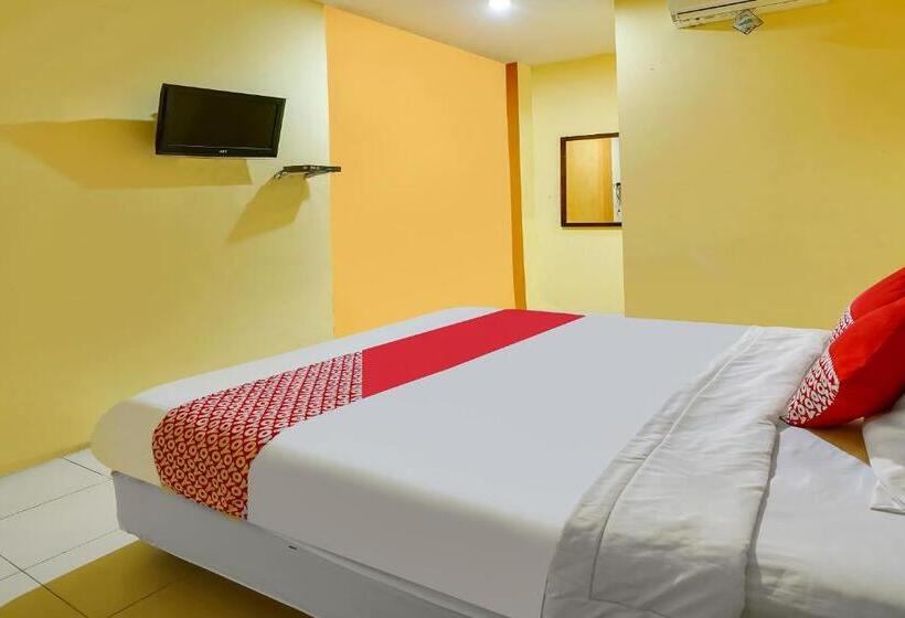 Номер Deluxe, Reddoorz Syariah Near Citimall Prabumulih