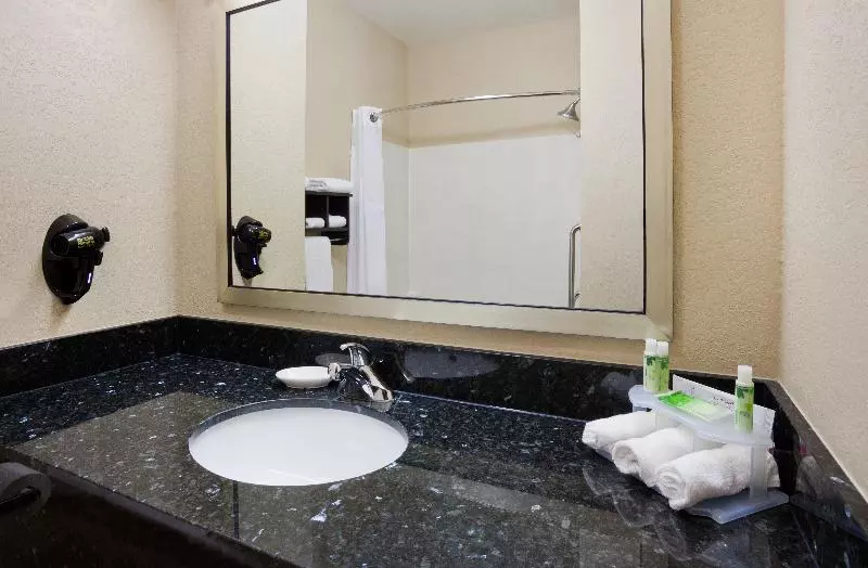 اتاق لوکس, Amara Sanctuary Resort Sentosa