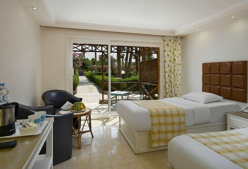 اتاق استاندارد با چشمانداز باغ, Giftun Azur Resort