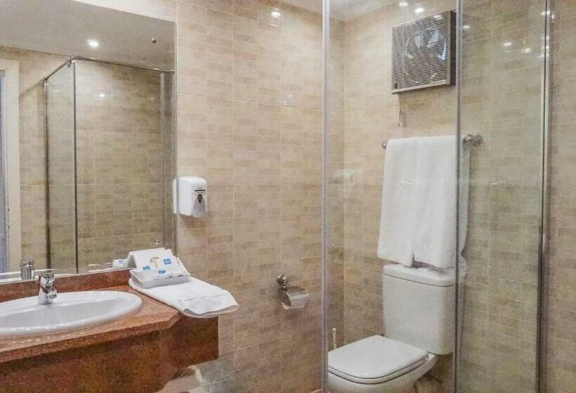 سوییت جونیور, Giftun Azur Resort