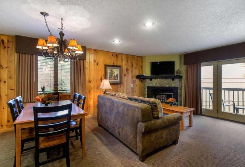 Люкс 2 Спальни, Bluegreen Vacations Blue Ridge Village, An Ascend Resort