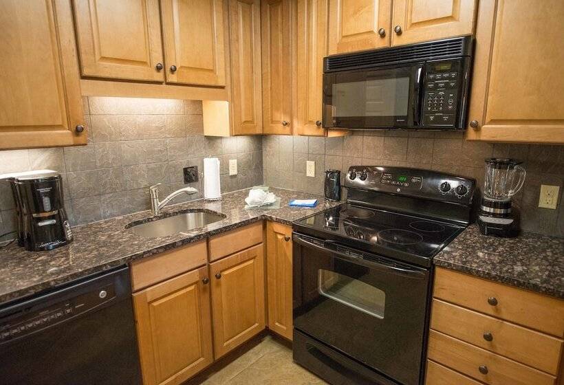 Люкс 3 Спальни, Bluegreen Vacations Blue Ridge Village, An Ascend Resort