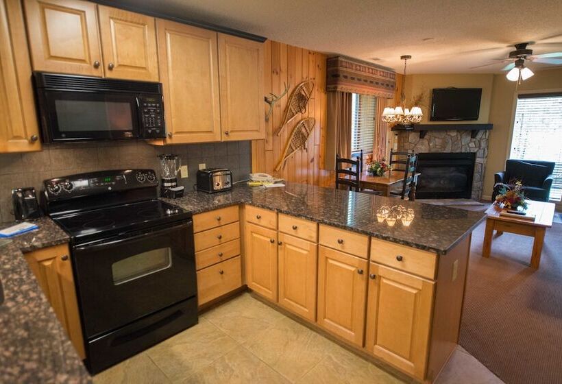 Люкс 2 Спальни, Bluegreen Vacations Blue Ridge Village, An Ascend Resort