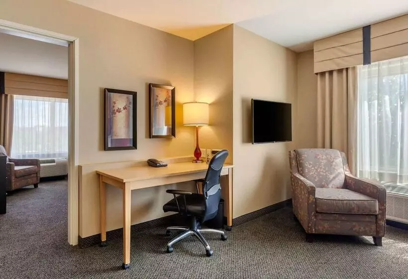 سوییت, Cambria Hotel Ft Collins