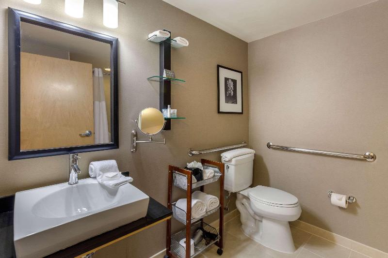 Люкс Кровать Кинг, Cambria Hotel Ft Collins