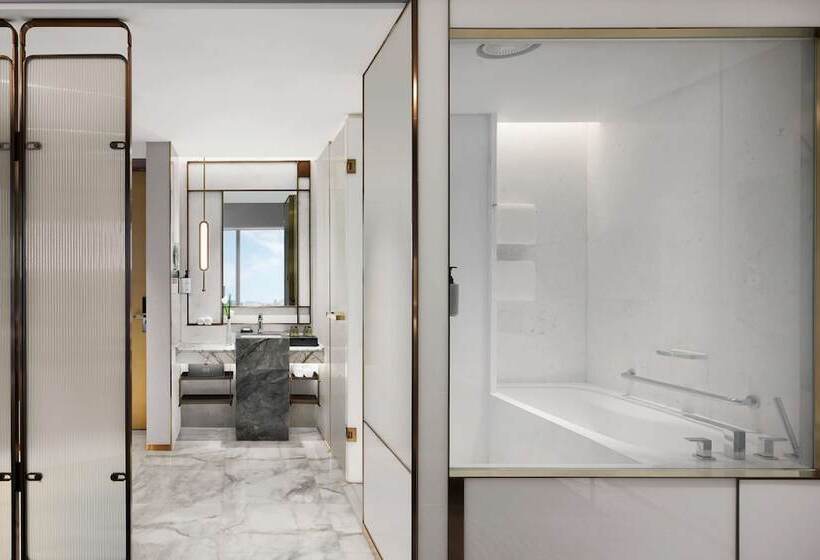 디럭스 룸, Conrad Shanghai