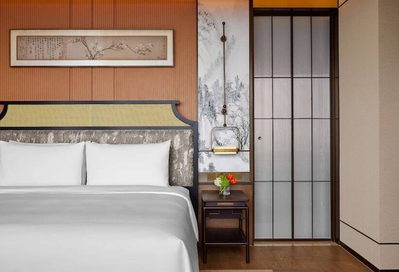 스위트, Conrad Shanghai