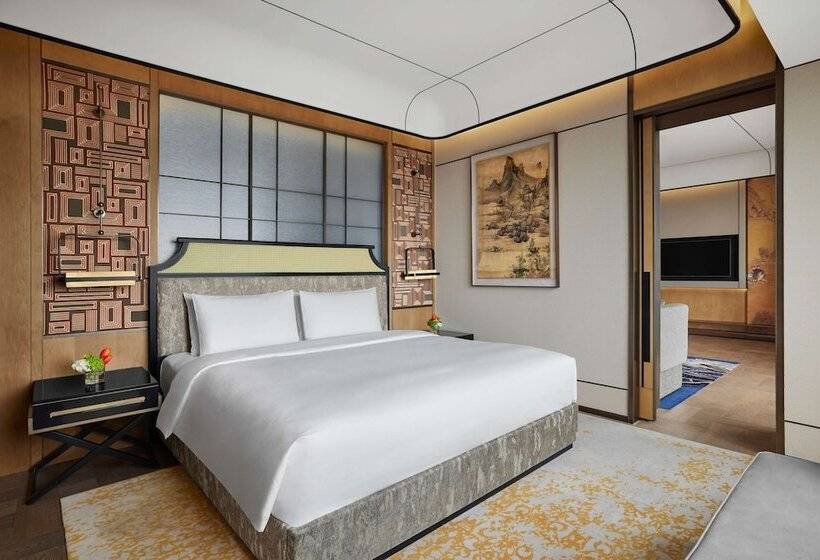 디럭스 스위트, Conrad Shanghai