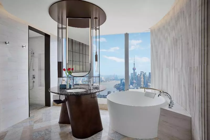 سوئیت پریمیوم, Conrad Shanghai