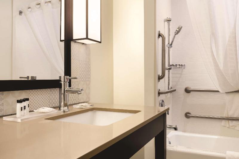 스탠다드 전망 룸, Conrad Shanghai