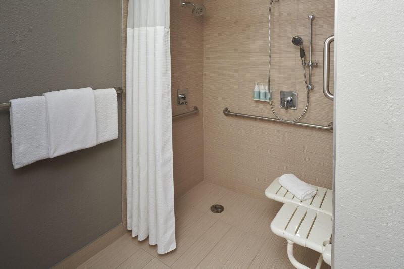 キングサイズベッドのスタンダードルーム, Courtyard By Marriott Fort Lauderdale Weston
