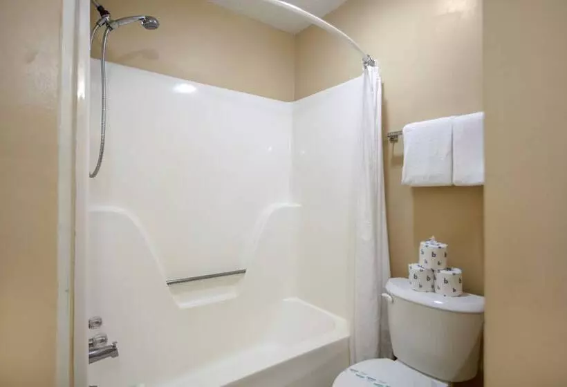 デラックスルーム, Edgewater Inn   Biloxi Beach