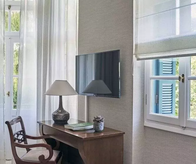 スーペリアースイート, Kefalari Suites