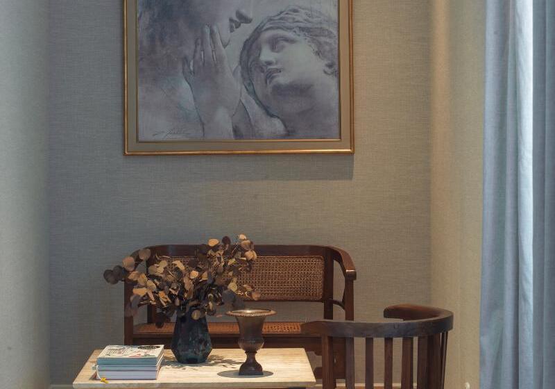 Полулюкс, Kefalari Suites