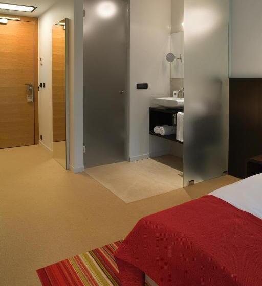 חדר סטנדרט, Modus