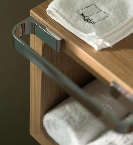 חדר סטנדרט יחיד, Modus