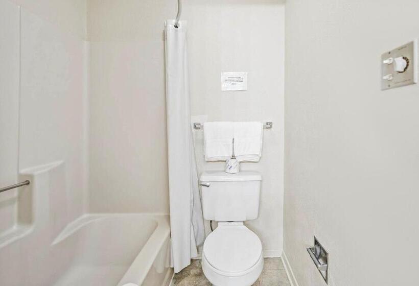 Стандартный Номер Кровать Кинг, OYO Hotel Junction TX I-10