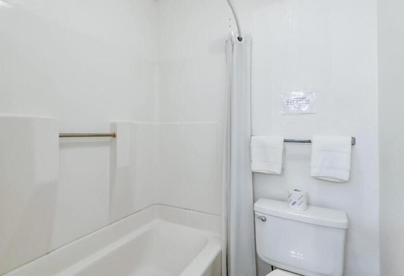 Стандартный Номер Кровать Кинг, OYO Hotel Junction TX I-10