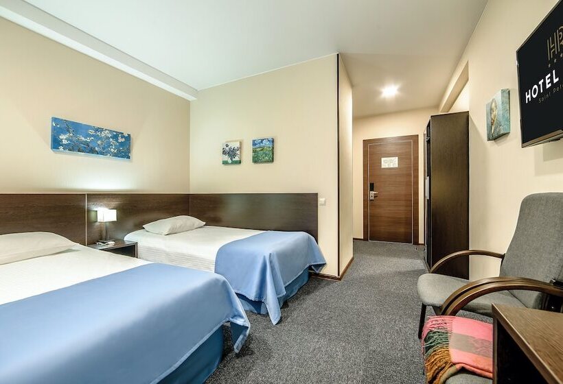 חדר קלאסי, Russ