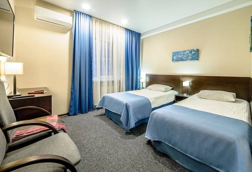 חדר קלאסי, Russ