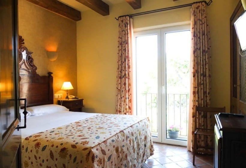 Номер Стандарт, Sant Feliu