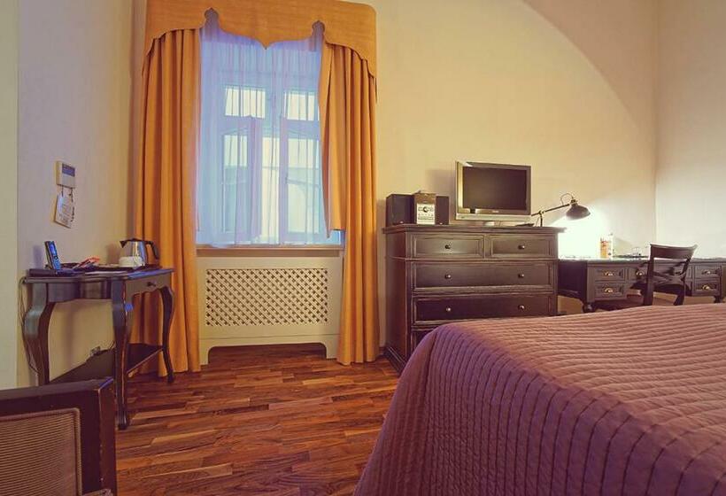 اتاق استاندارد یک نفره, Skaritz Hotel & Residence