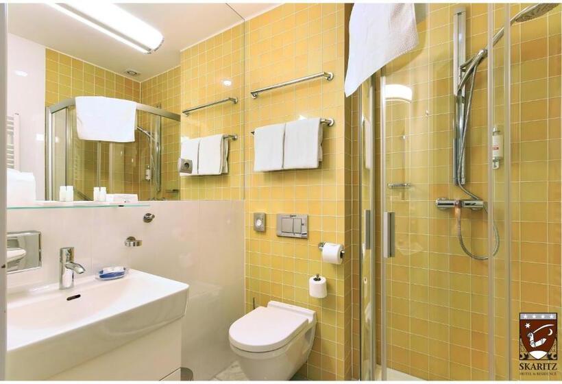 اتاق اکونومی, Skaritz Hotel & Residence