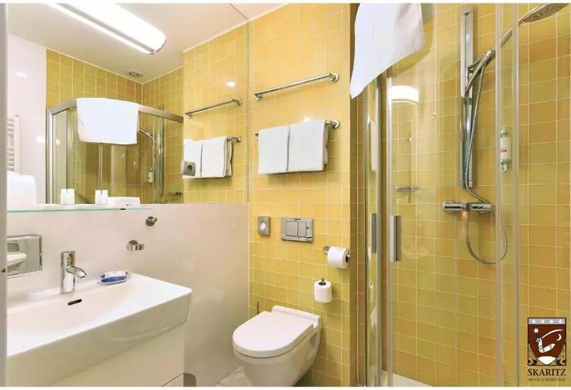 اتاق اکونومی, Skaritz Hotel & Residence