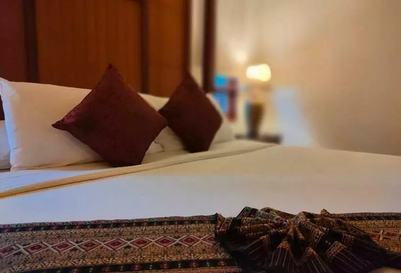 اتاق لوکس, Teak Garden Resort, Chiang Rai