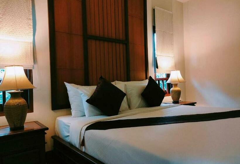 디럭스 룸, Teak Garden Resort, Chiang Rai