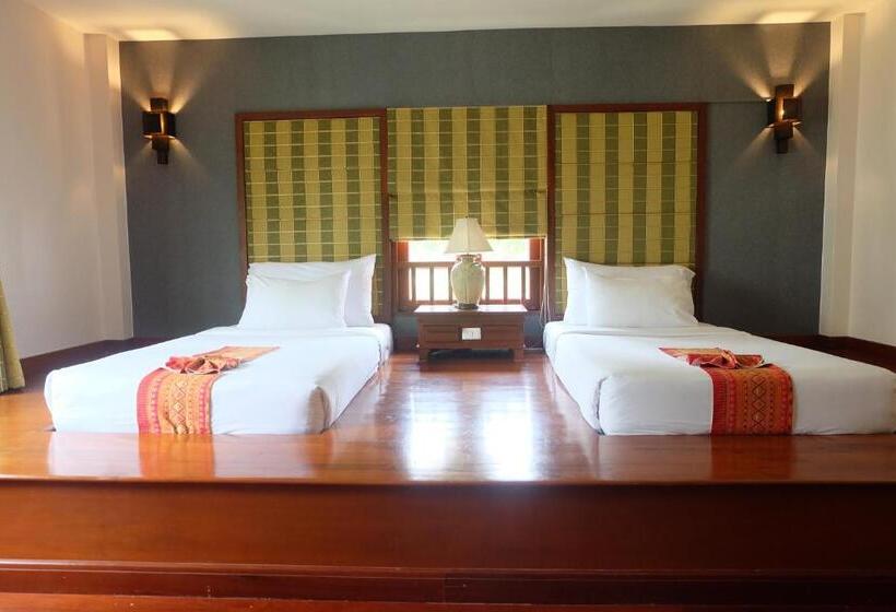 디럭스 룸, Teak Garden Resort, Chiang Rai