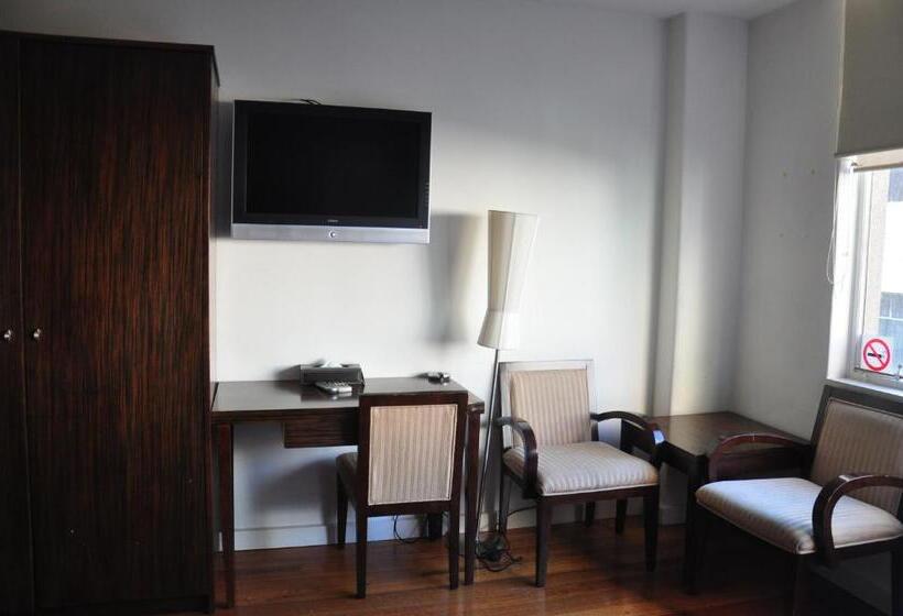 デラックススタジオ, Yti Garden