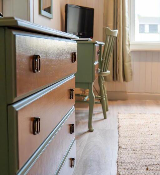 غرفة قياسية سرير كينج, Western Isles Hotel