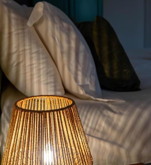 غرفة قياسية سرير كينج, Western Isles Hotel