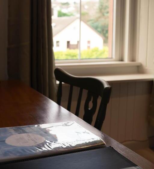 غرفة إقتصادية, Western Isles Hotel