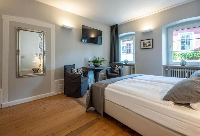 חדר סטנדרט, Zur Krone