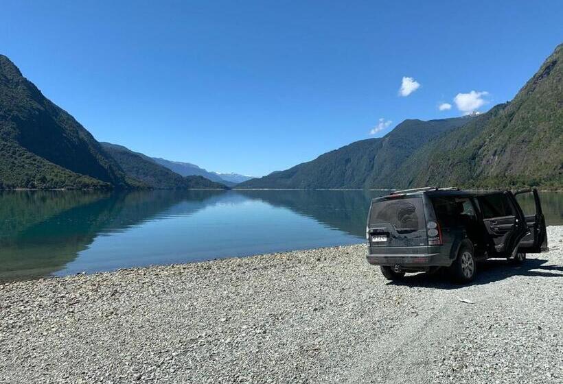 جناح عائلي, Base Puelo