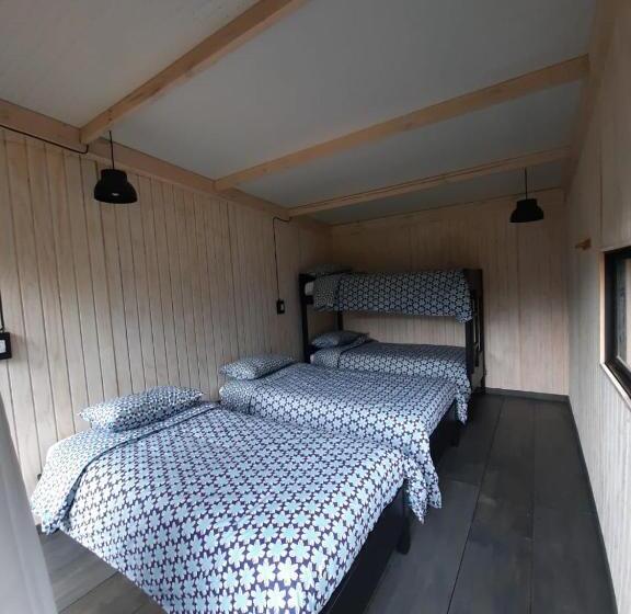 جناح عائلي, Base Puelo