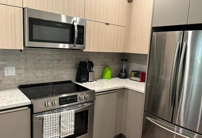 Апартаменты 2 Спальни, Stayspro   Gorgeous Hollywood Living Los Angeles