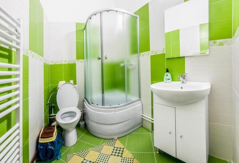 スタンダードルーム, Pensiunea Day & Deny