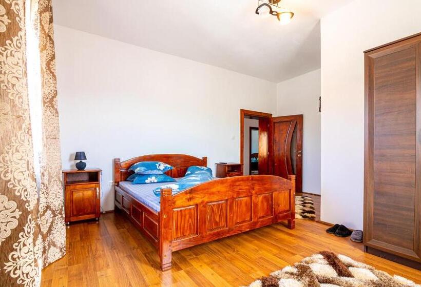 スタンダードルーム, Pensiunea Day & Deny