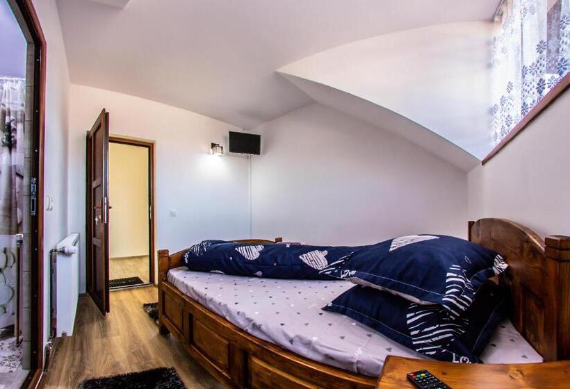 スタンダードルーム, Pensiunea Day & Deny